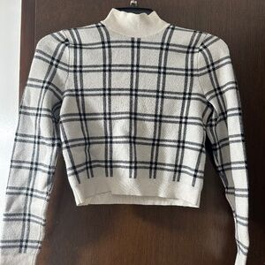 Abercombrie sweater